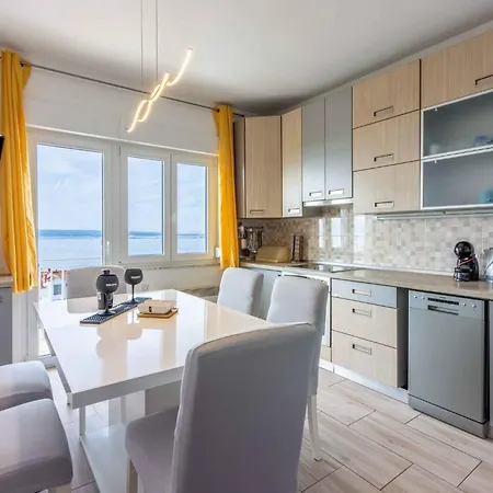 In 39213 Appartamento Crikvenica